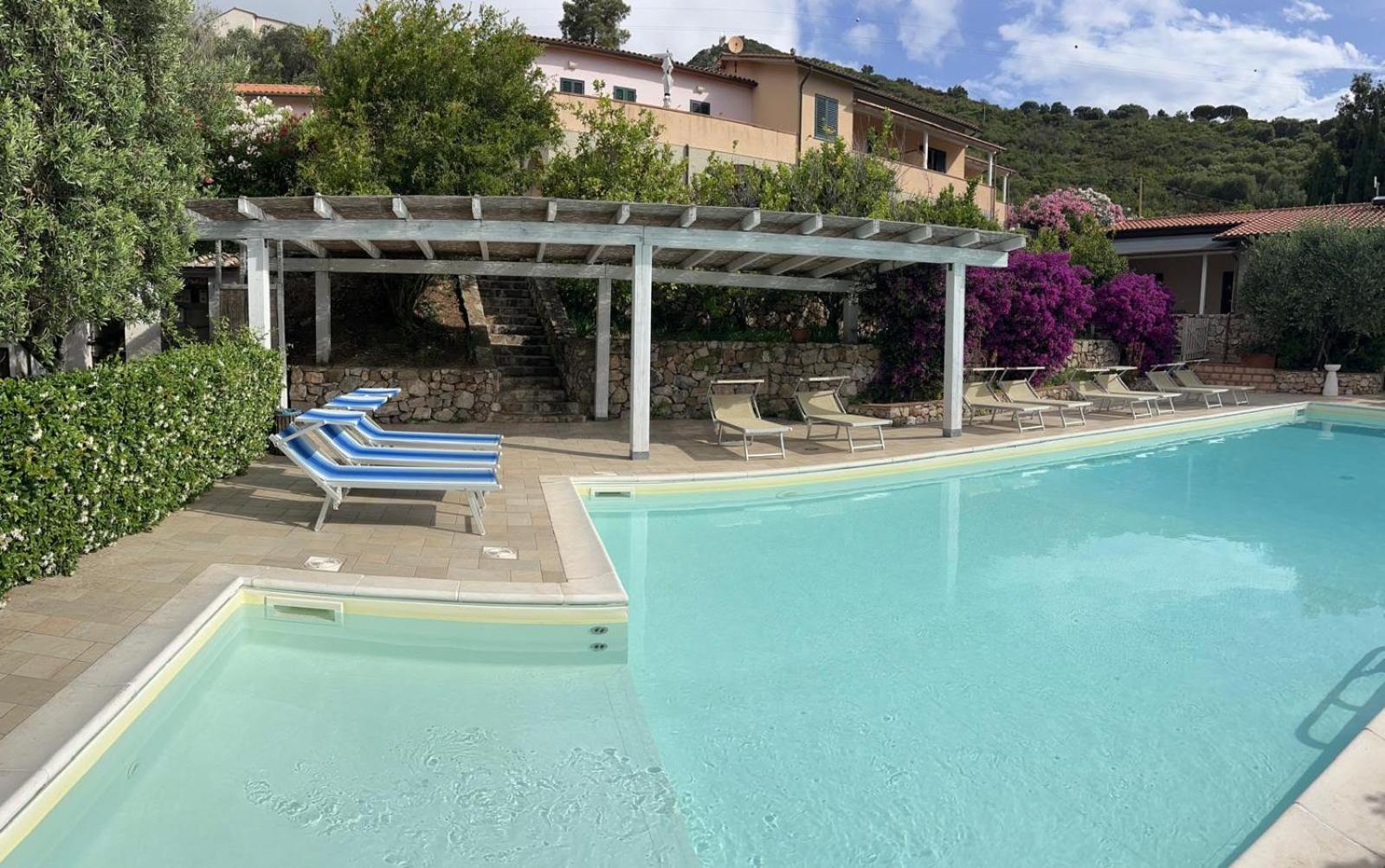Residence Le Solane Marina di Campo Eksteriør bilde
